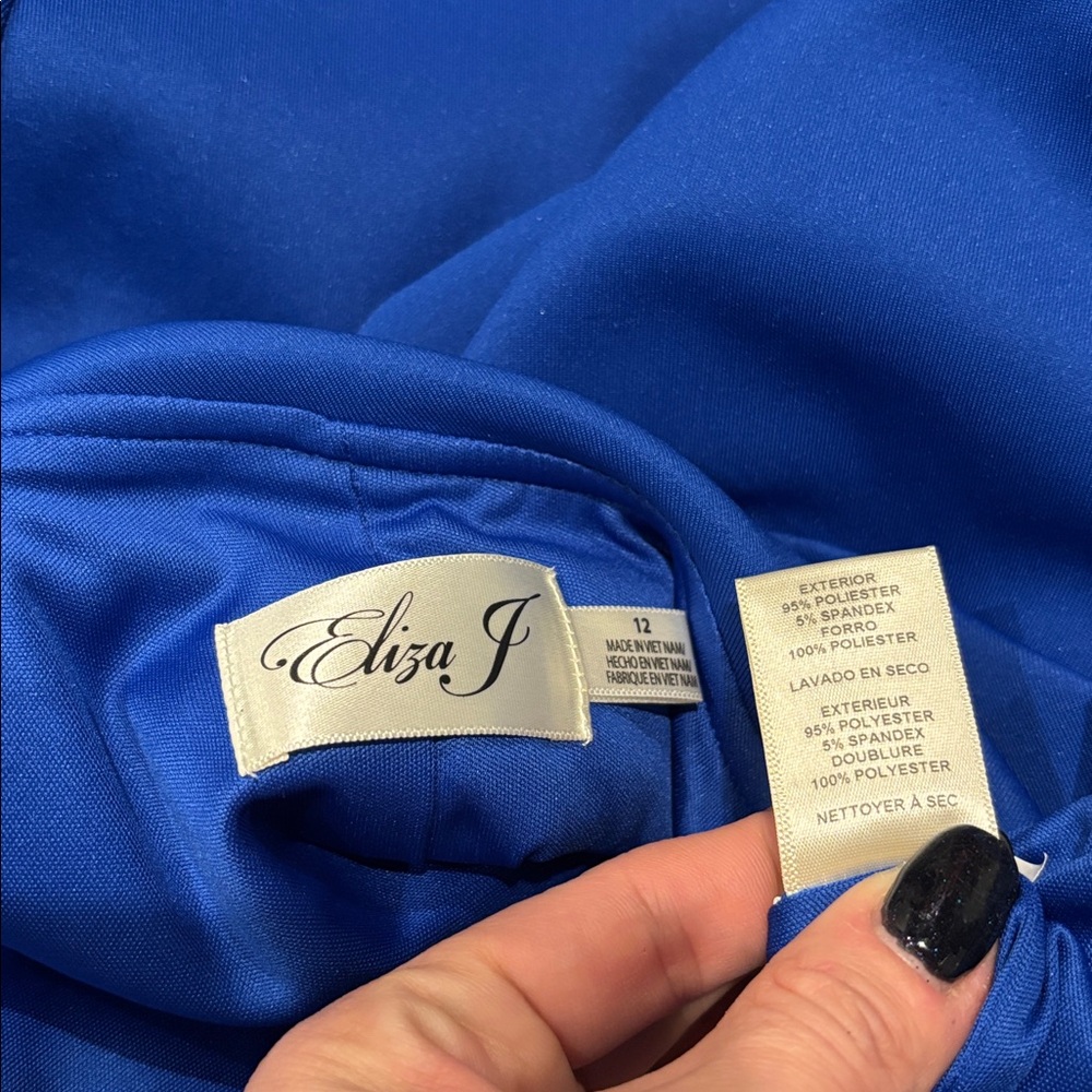 NWOT Eliza J off shoulder cobalt scuba gown - Picture 11 of 12